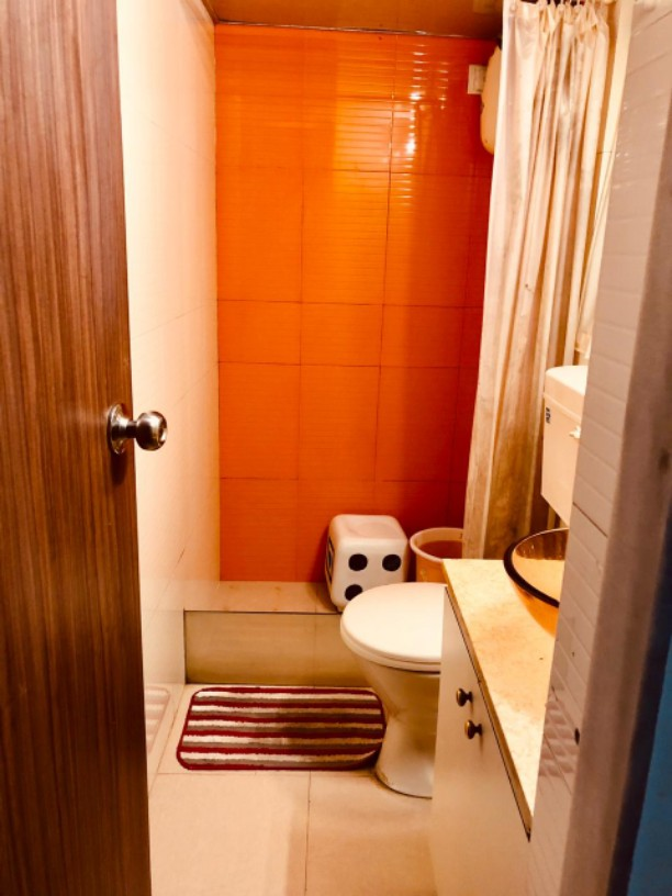 10 - Tej Apartments, Kemps Corner