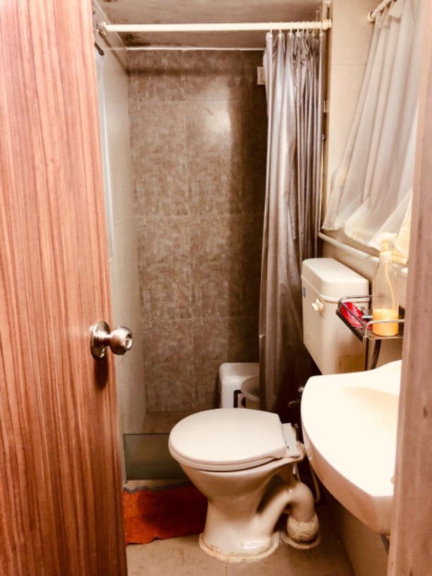 6 - Tej Apartments, Kemps Corner