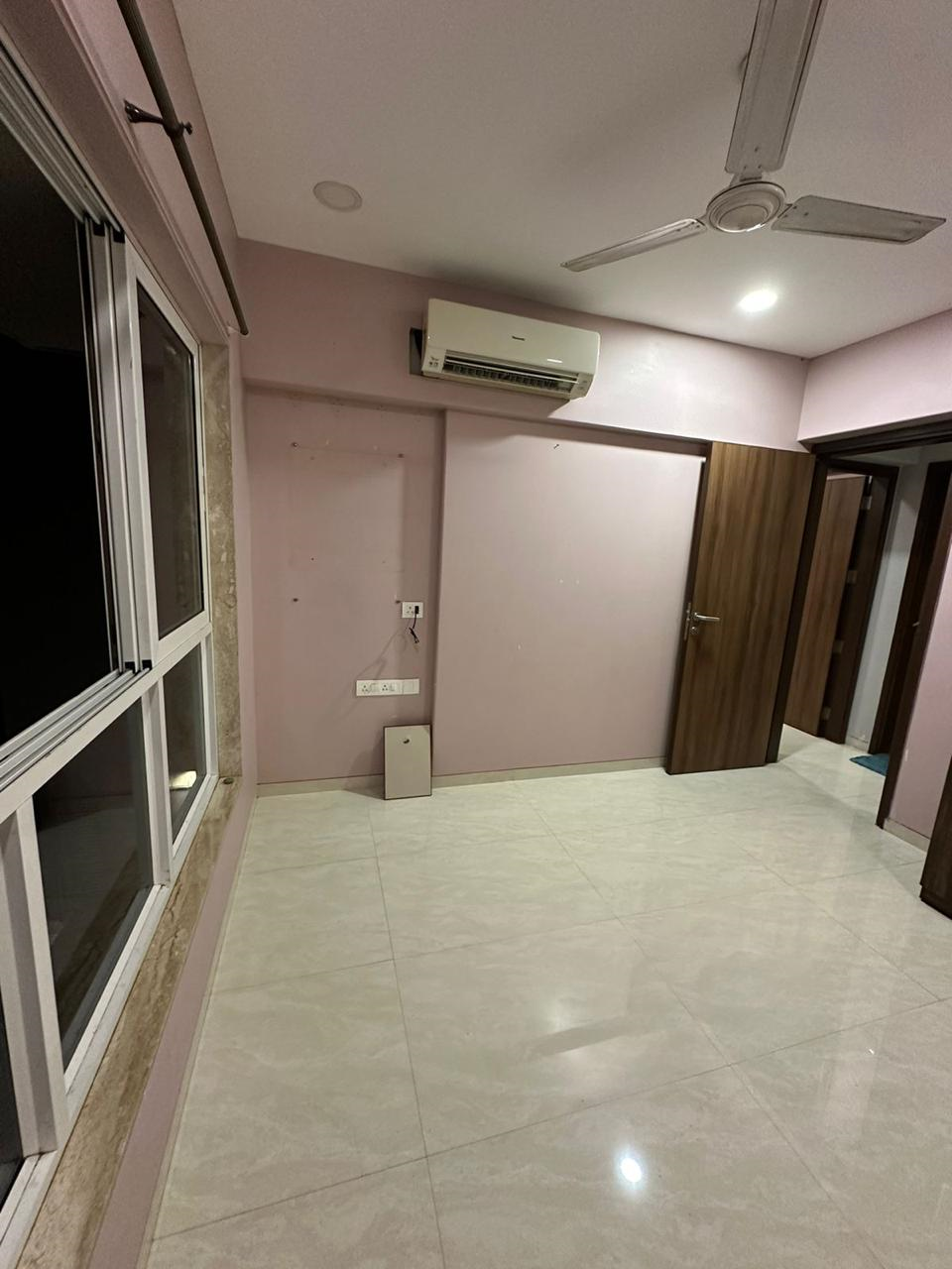 14 - Supreme 19, Andheri West