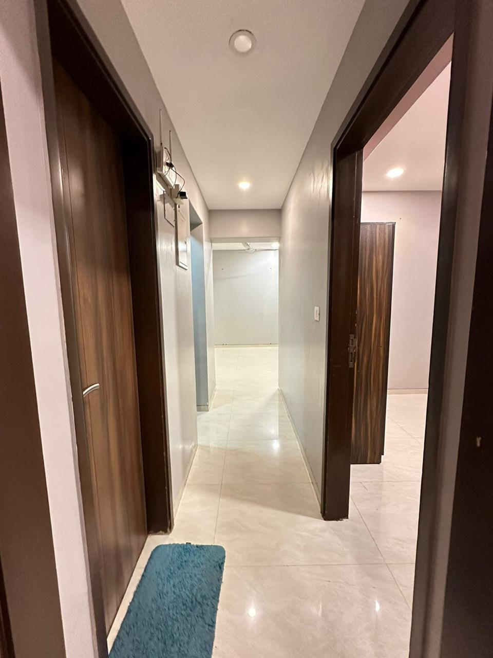 19 - Supreme 19, Andheri West