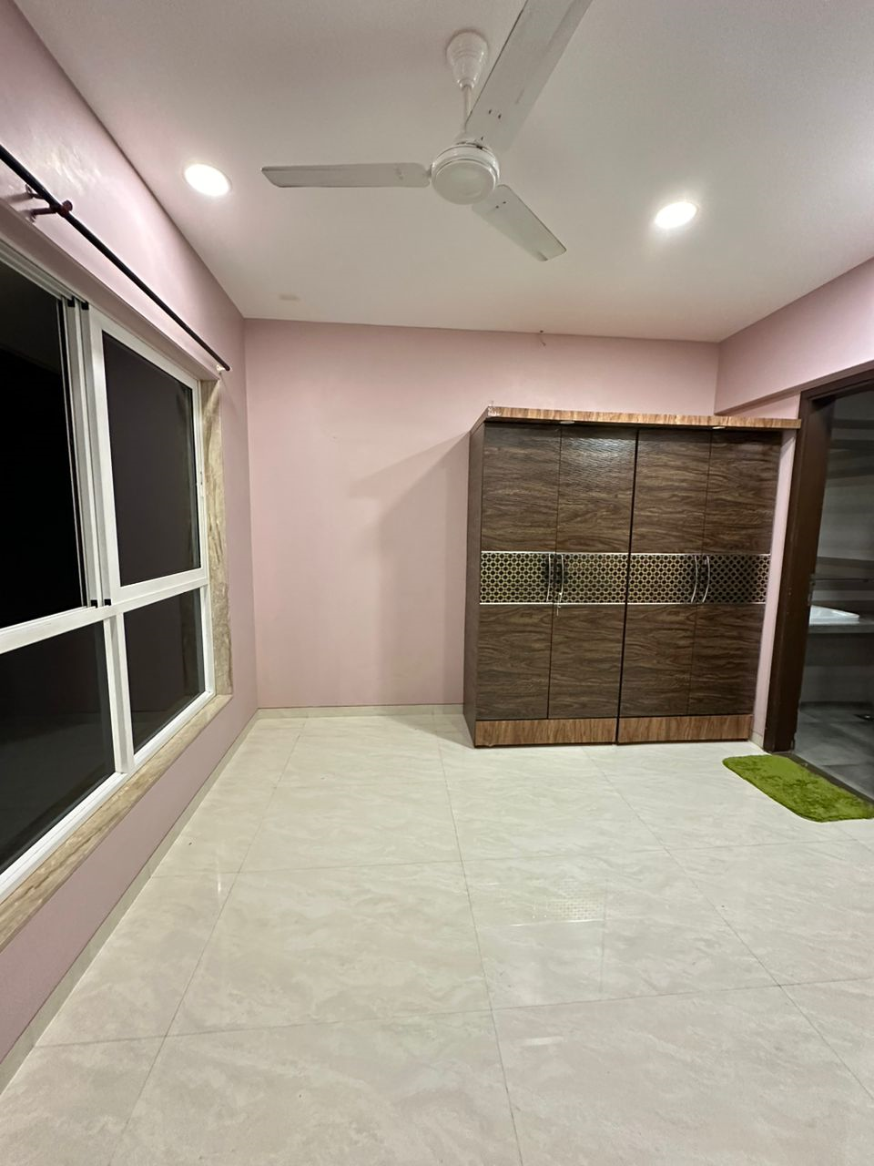 34 - Supreme 19, Andheri West