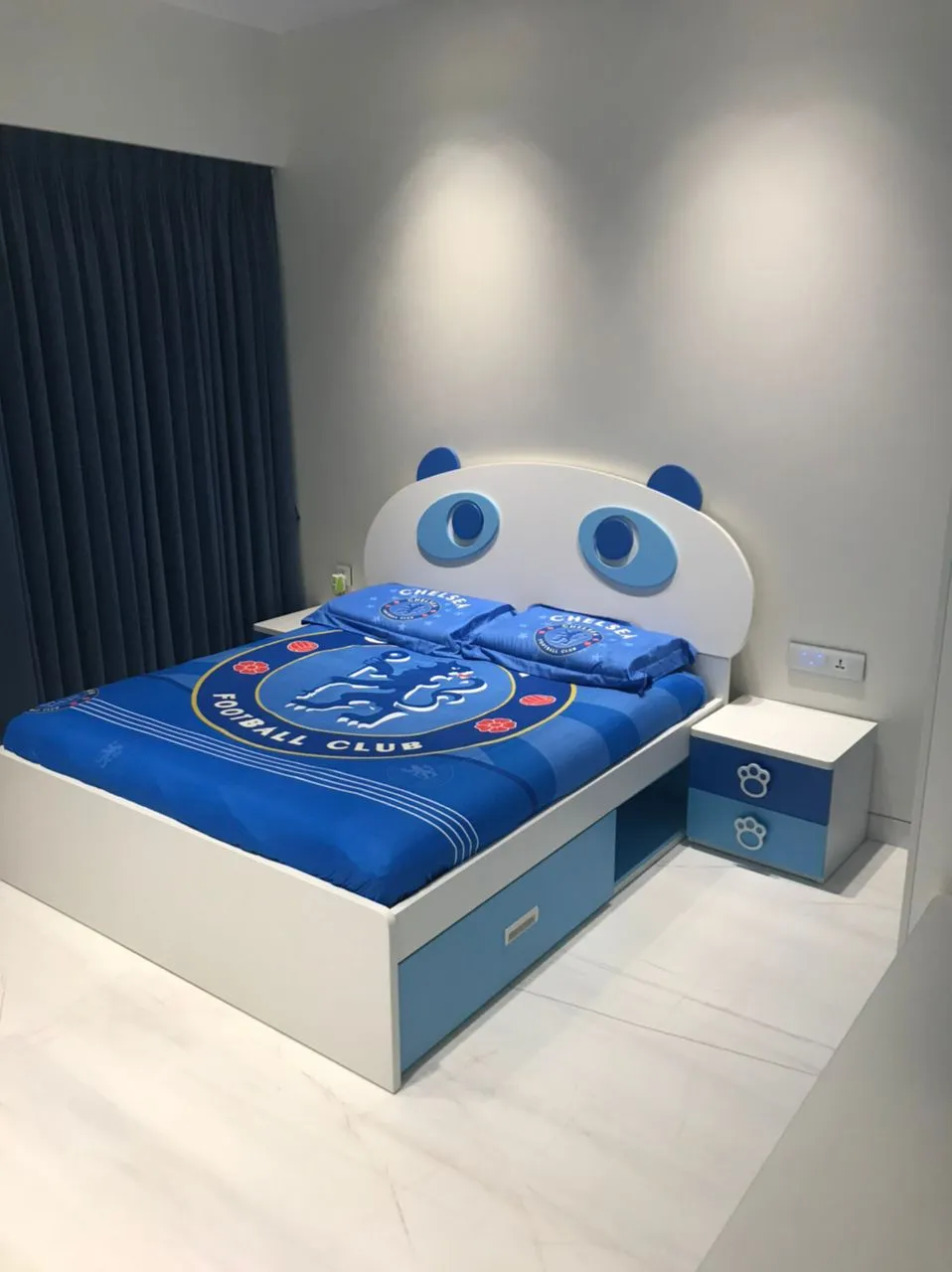 4 BHK Flats for Sale in Runwal Elegante, Andheri West