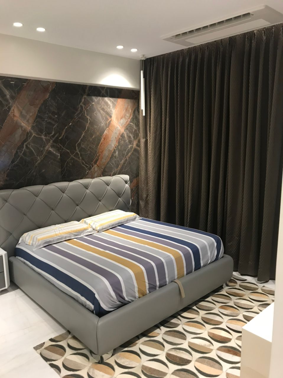 4 - Runwal Elegante, Andheri West