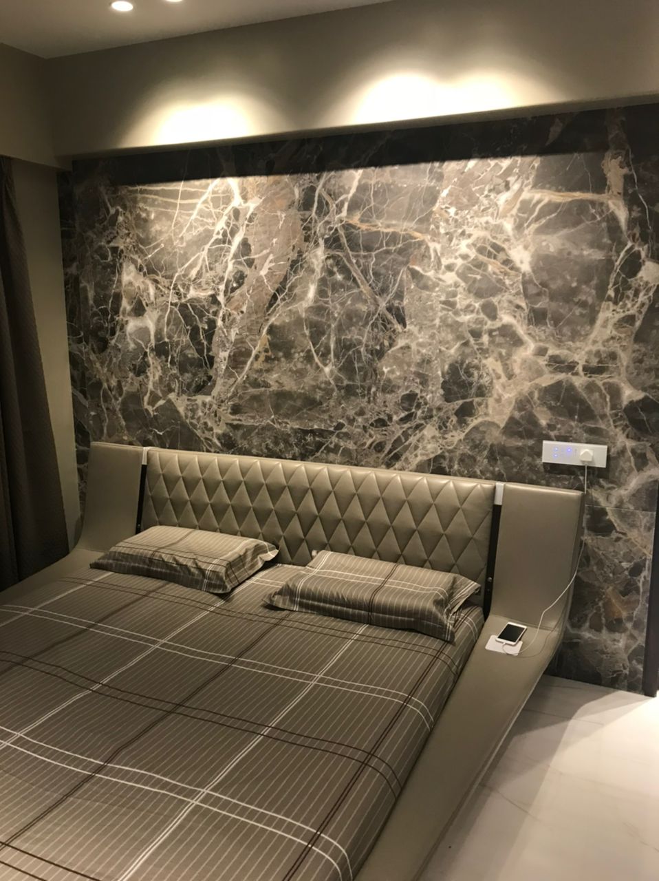 9 - Runwal Elegante, Andheri West