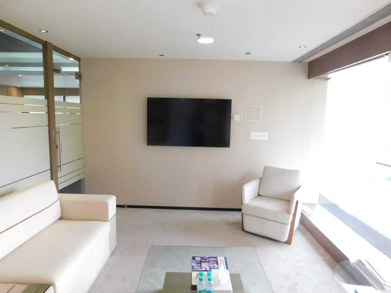 Office Offices on Rent in Trade Centre, Lower Parel