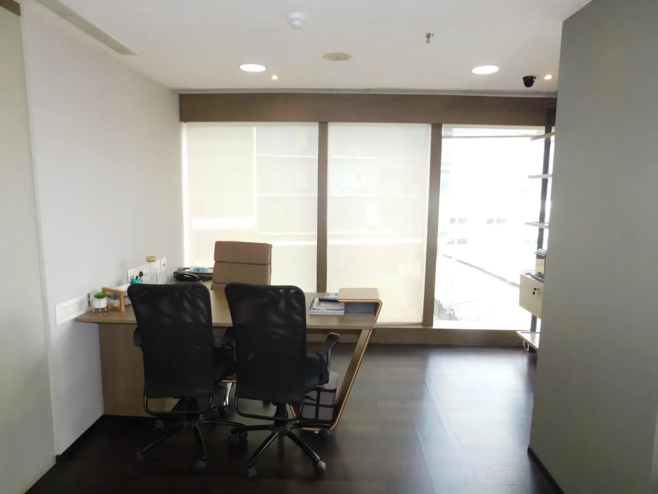 Office Offices on Rent in Trade Centre, Lower Parel