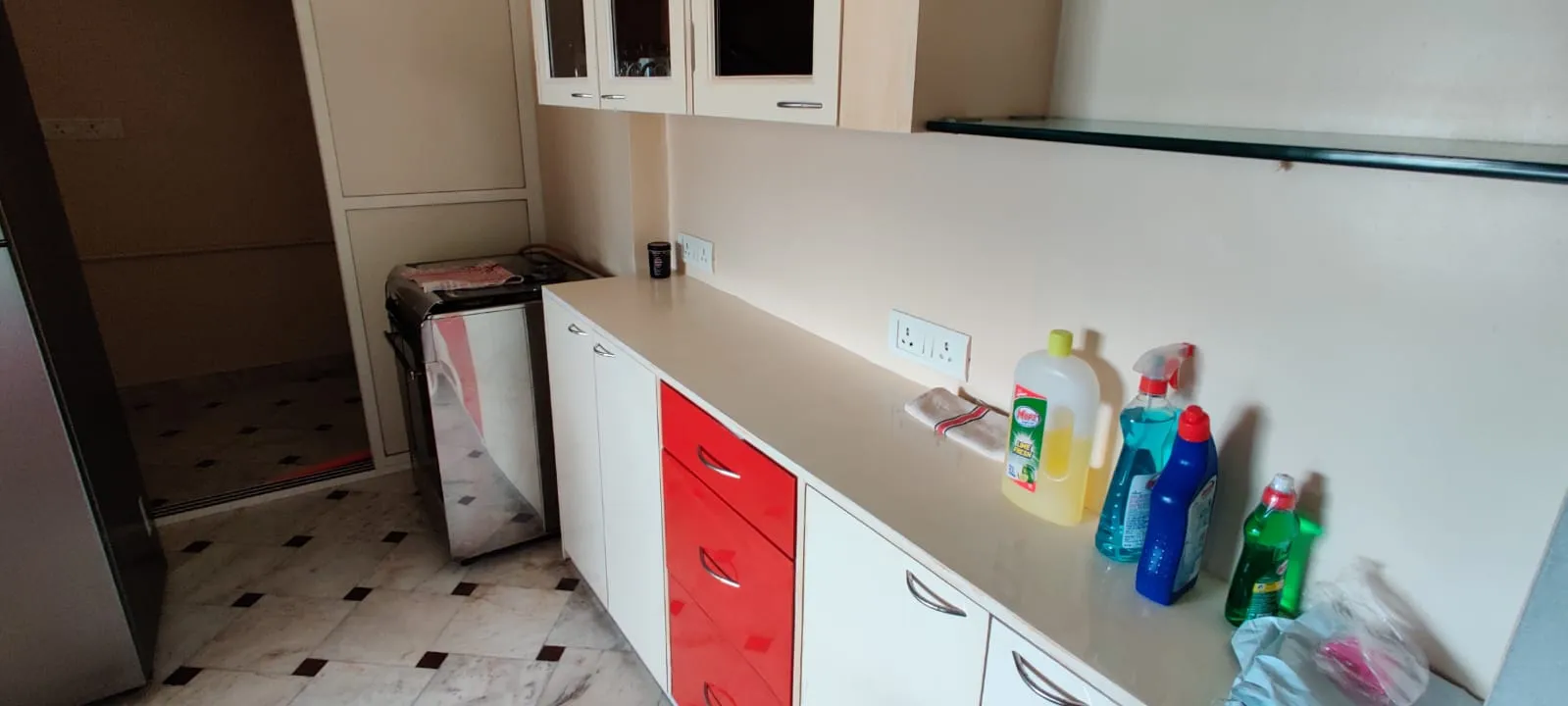 3 BHK Flats for Sale in Mona Apartment, Breach Candy