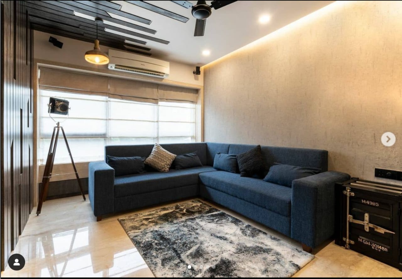 17 - Falcon Castle, Lower Parel