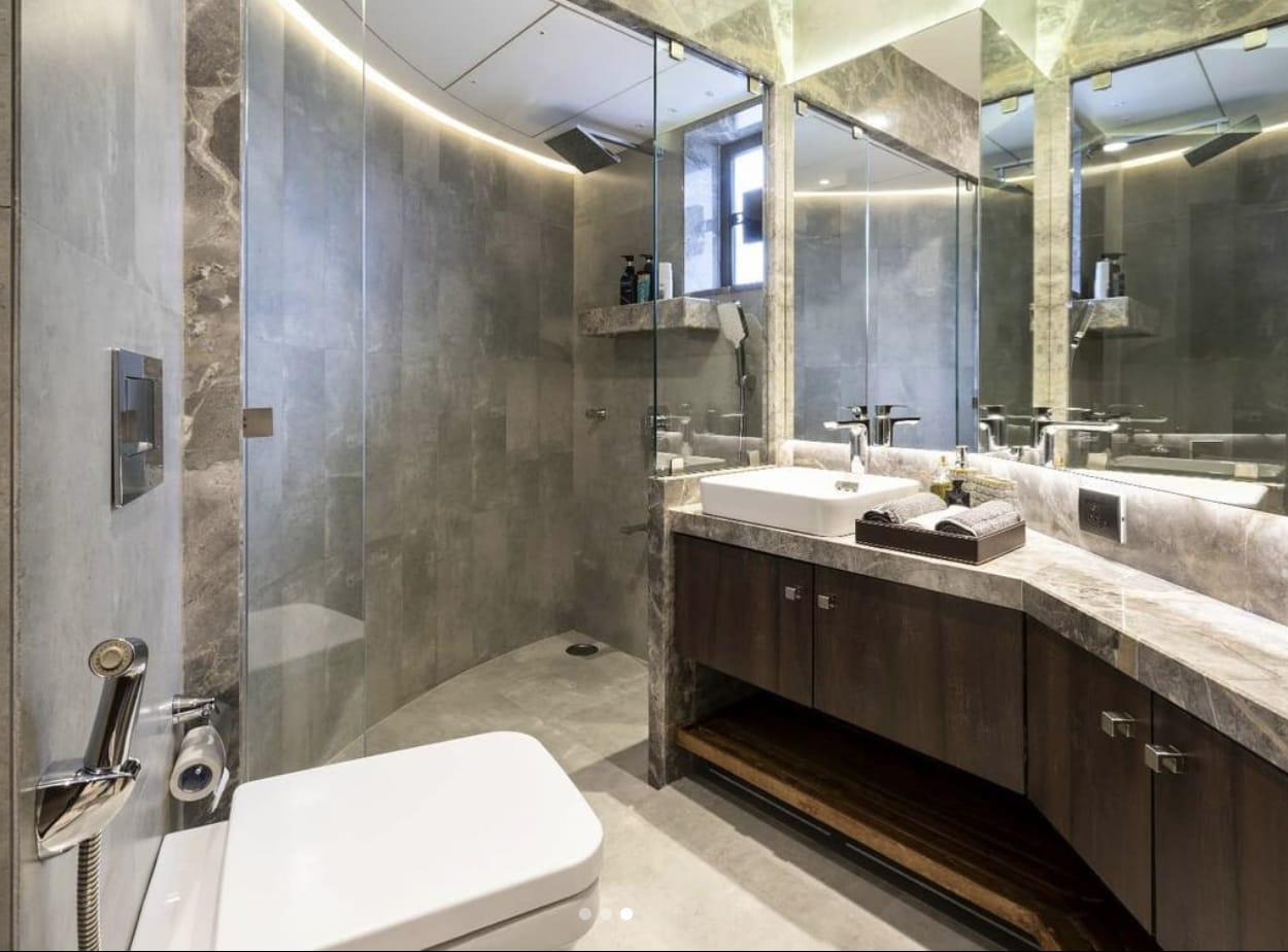 7 - Falcon Castle, Lower Parel