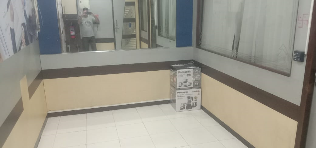 Office Space Semi Furnished in Sky Park , Goregaon West