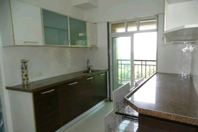 2 BHK Flats for Sale in Rosa Alba, Powai