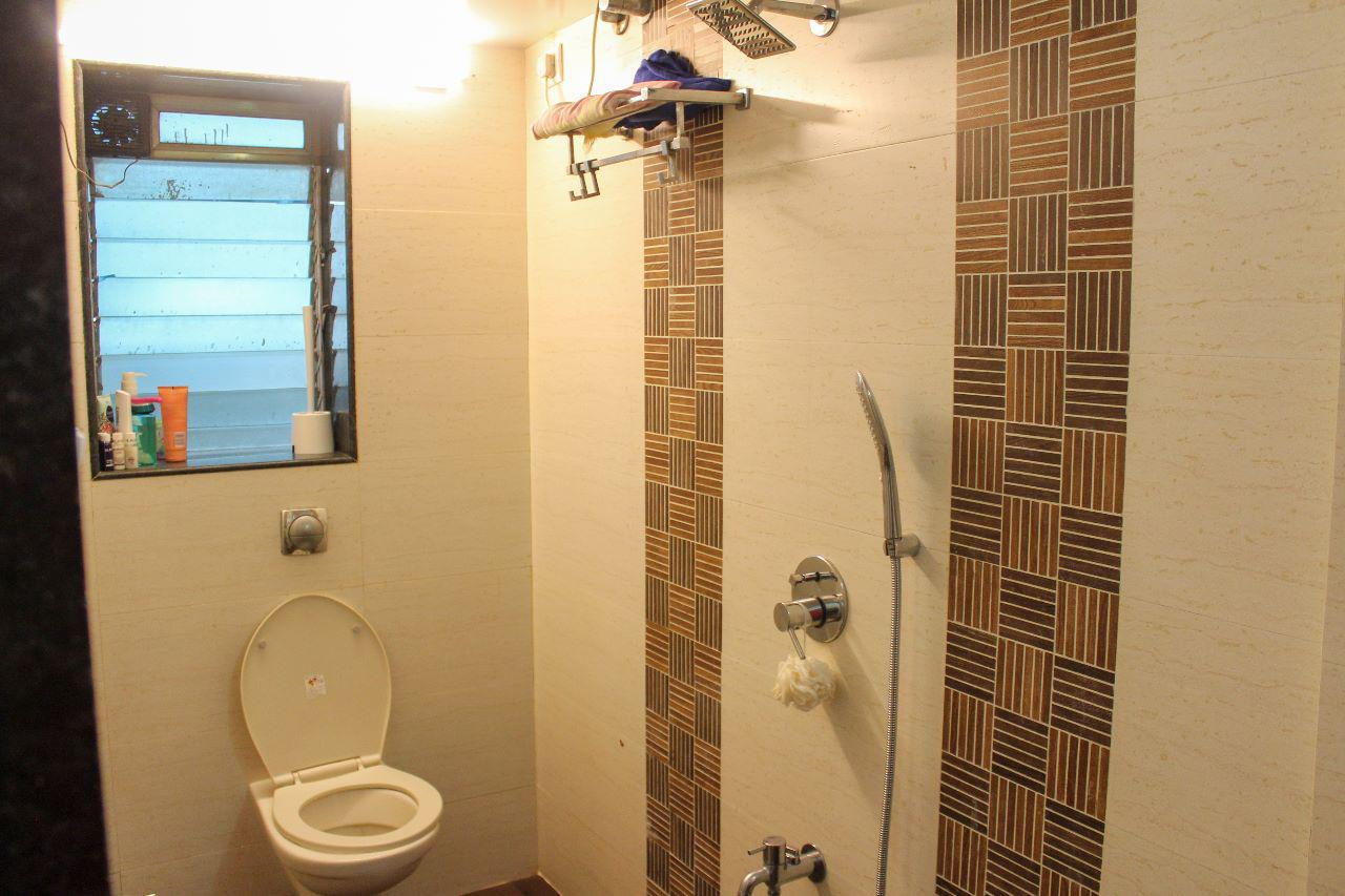 5 BHK Fully Furnished in Makhan Dham , Khar West