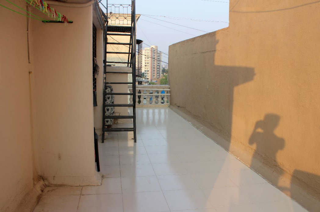 8 - Sadanand Classic, Khar West