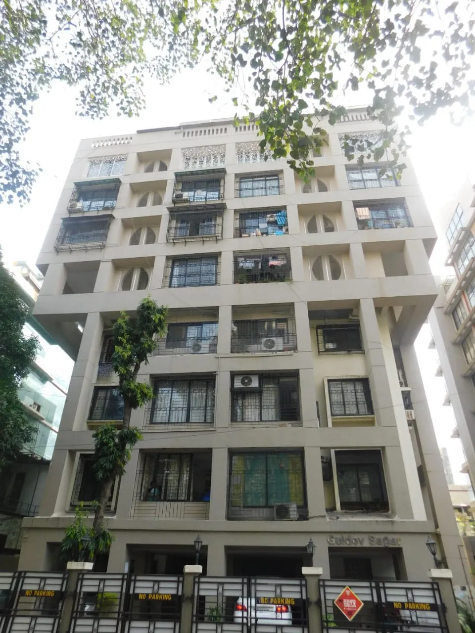 3 BHK Flats for Sale in Guldev Sagar, Bandra West
