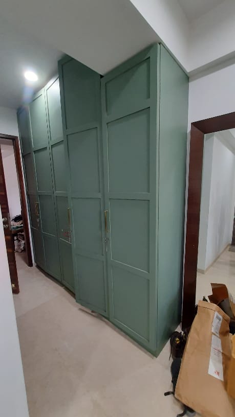 12 - Kismet, Santacruz West