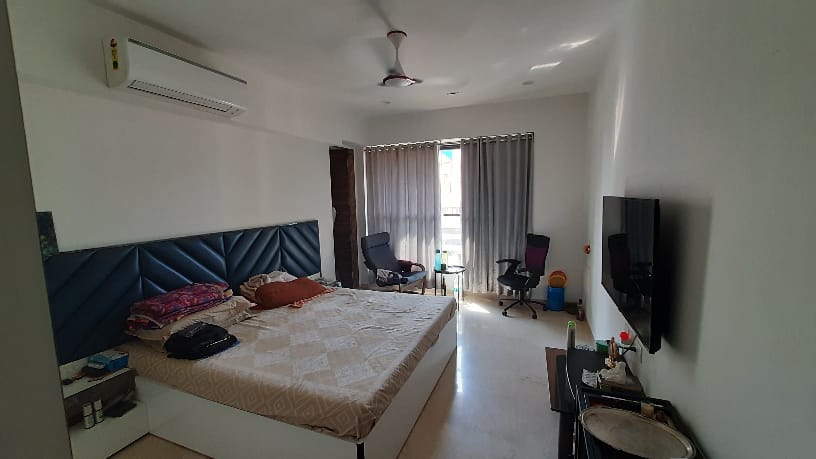 16 - Kismet, Santacruz West