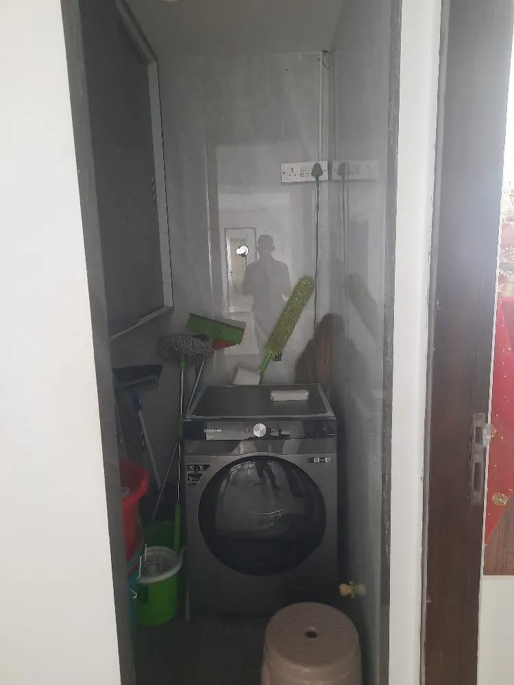 4 BHK Flats for Sale in Kismet, Santacruz West