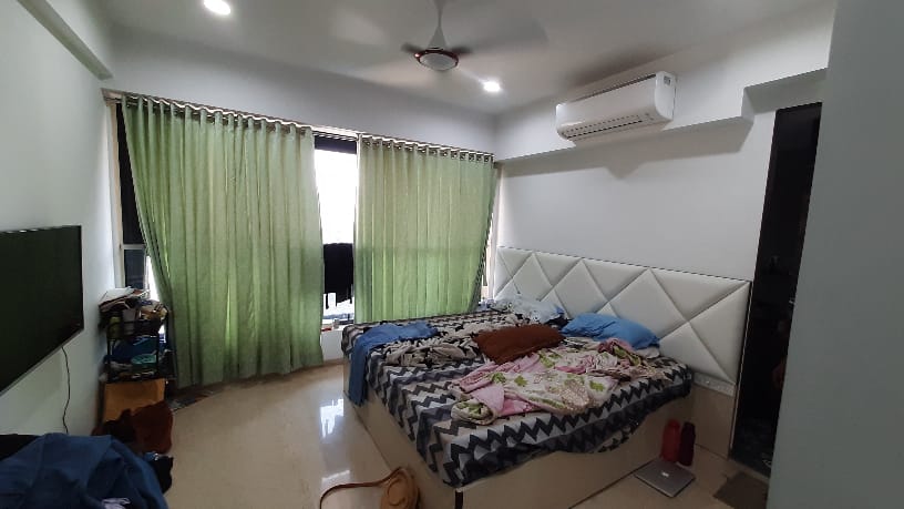 8 - Kismet, Santacruz West