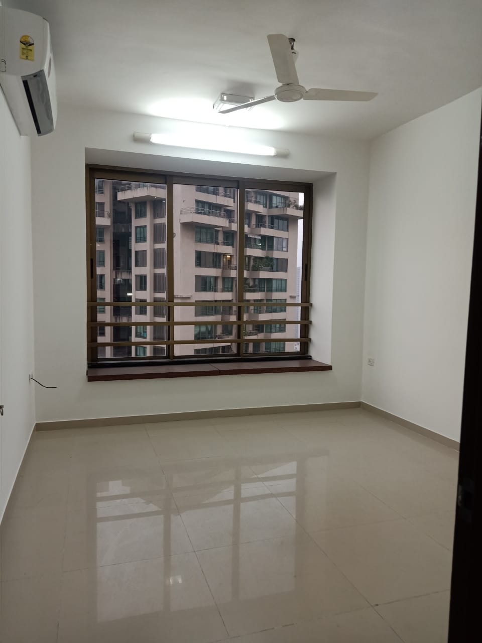 4 - Oberoi Springs, Andheri West