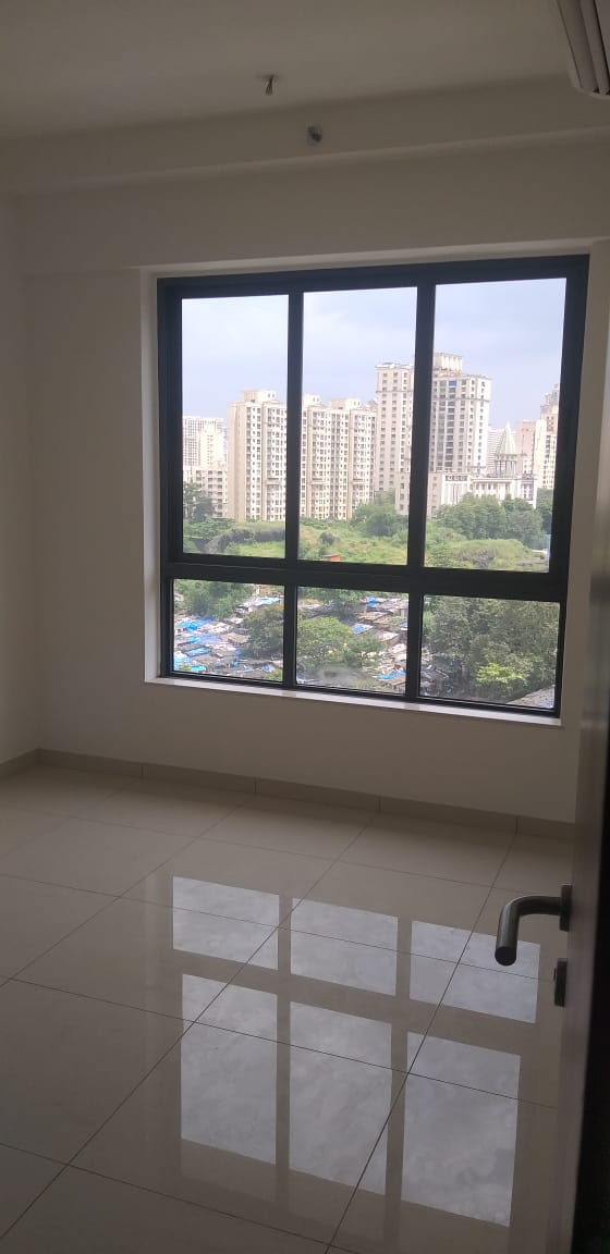 4 - Vicinia, Powai