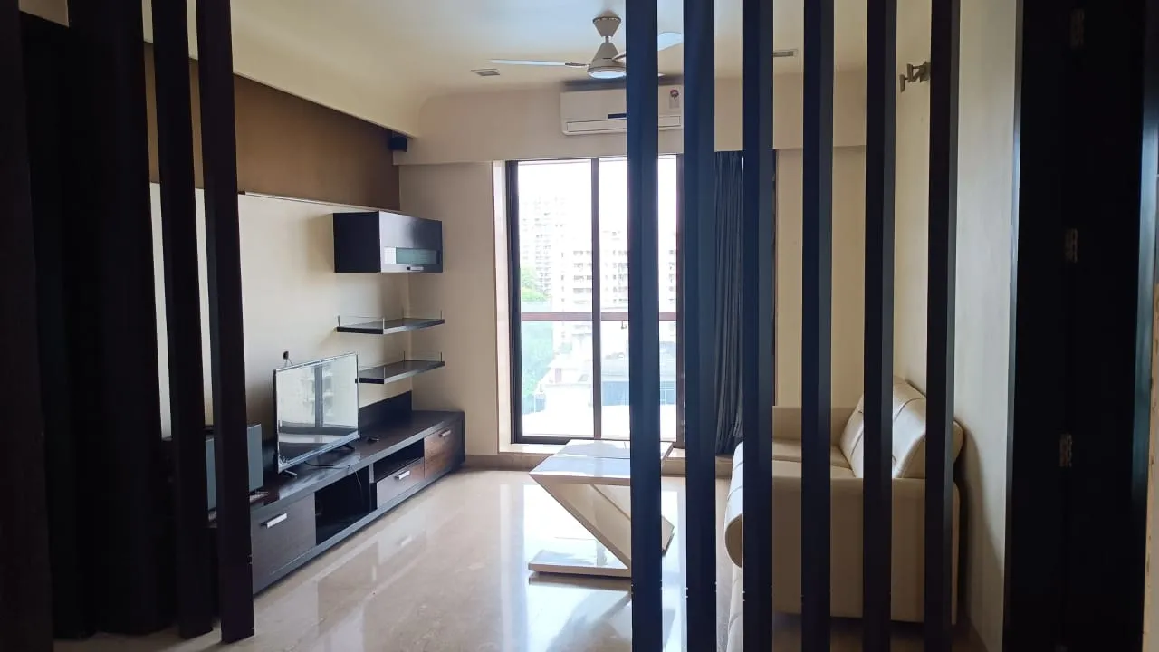 3 BHK Flats for Sale in Lake Front Solitaire, Powai