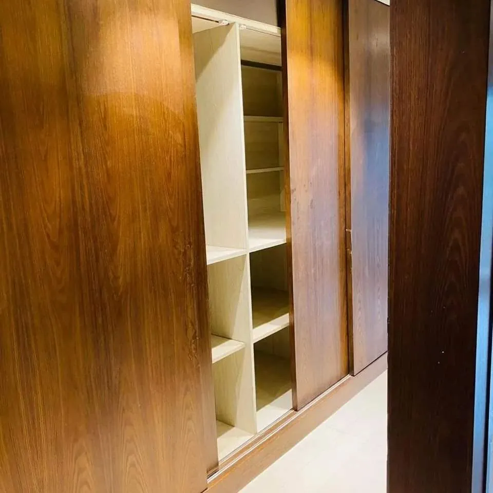 2 BHK Flats on Rent in Harsh Jyot, Juhu