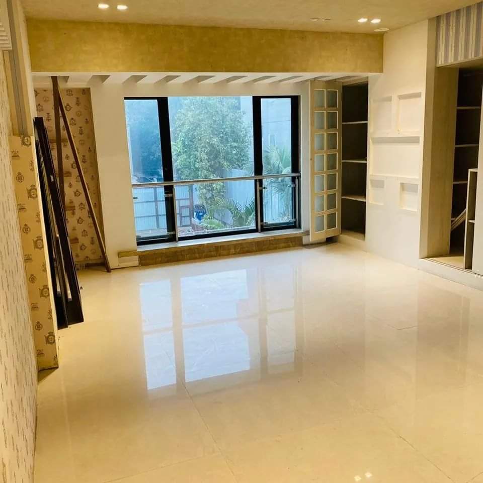 4 BHK Harsh Jyot, Juhu — for Rent — photo 9