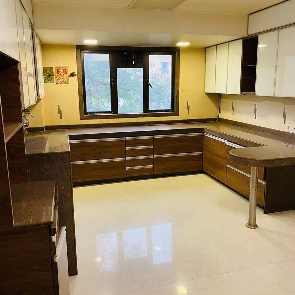 4 BHK Harsh Jyot, Juhu — for Rent — photo 12