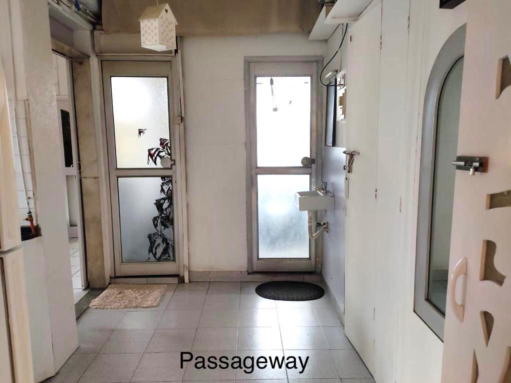 4 - North Bombay Society, Juhu