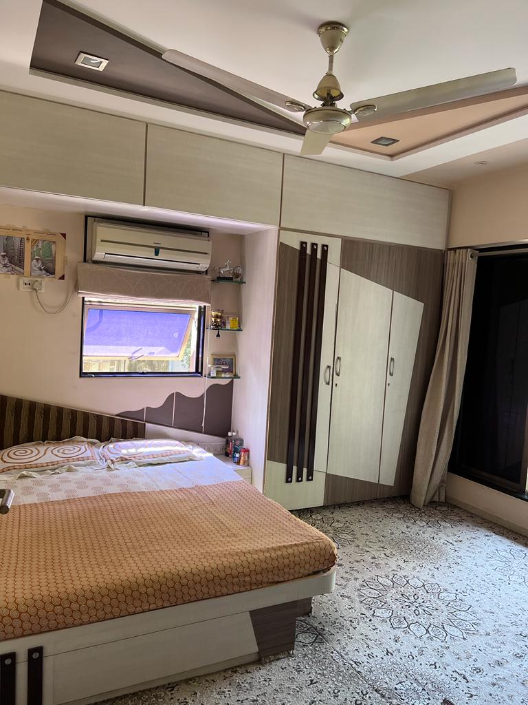 2 BHK Flats for Sale in Chrysalis, Juhu