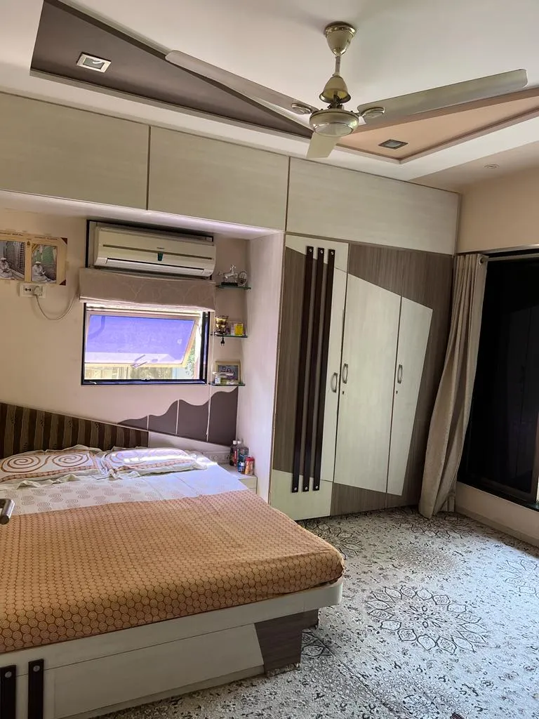 2 BHK Flats for Sale in Chrysalis, Juhu