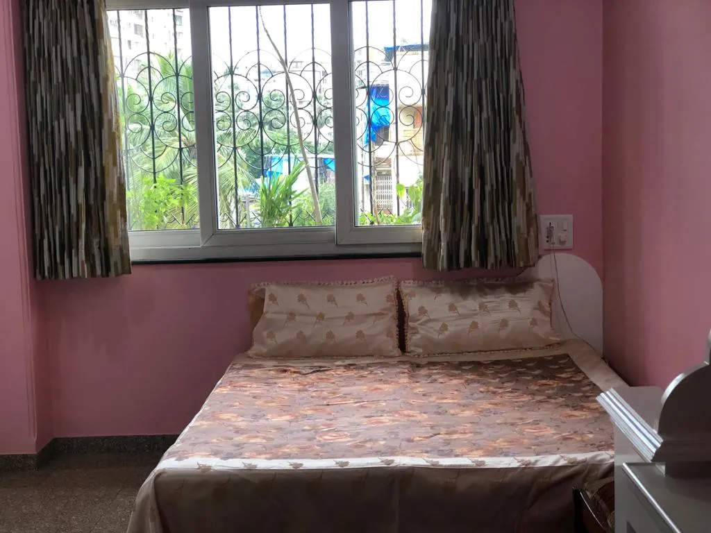 3 BHK Flats on Rent in Gagandeep Apartment , Juhu