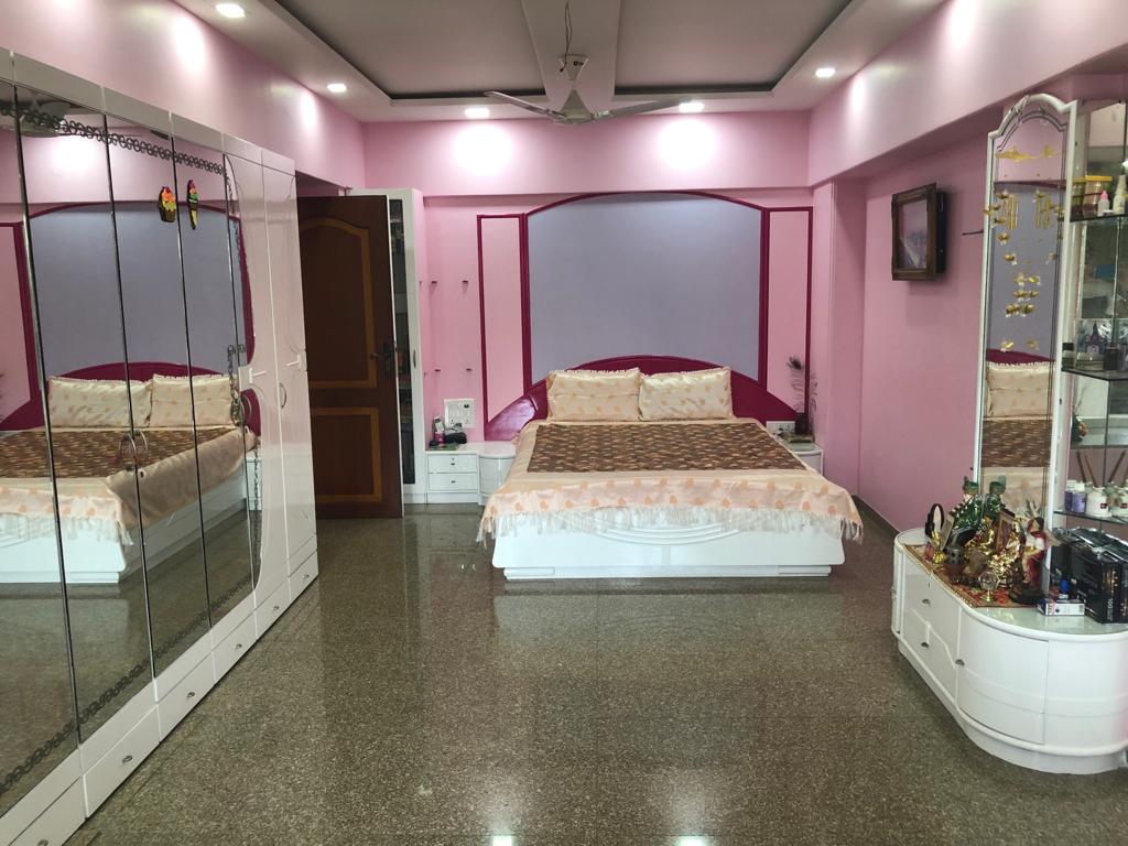 4 - Gagandeep Apartment , Juhu