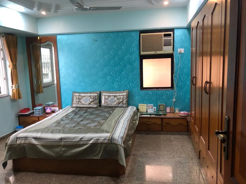 3 BHK Flats on Rent in Gagandeep Apartment , Juhu