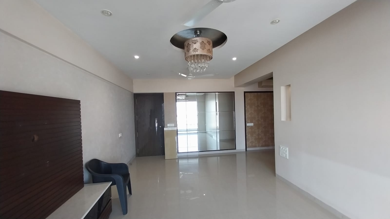 1 - Nav Natraj, Santacruz West