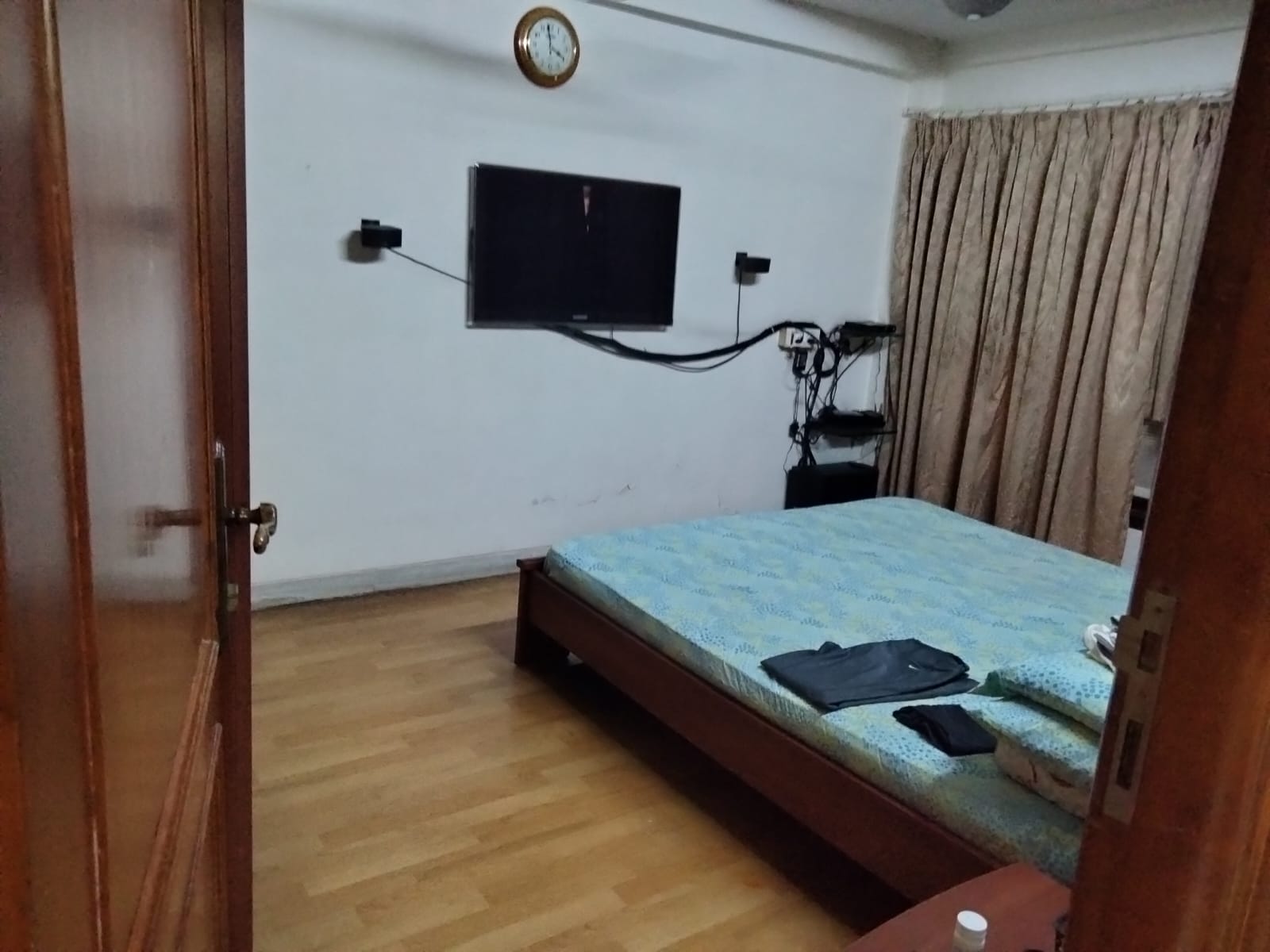 10 - Ajay Apartments, Santacruz West