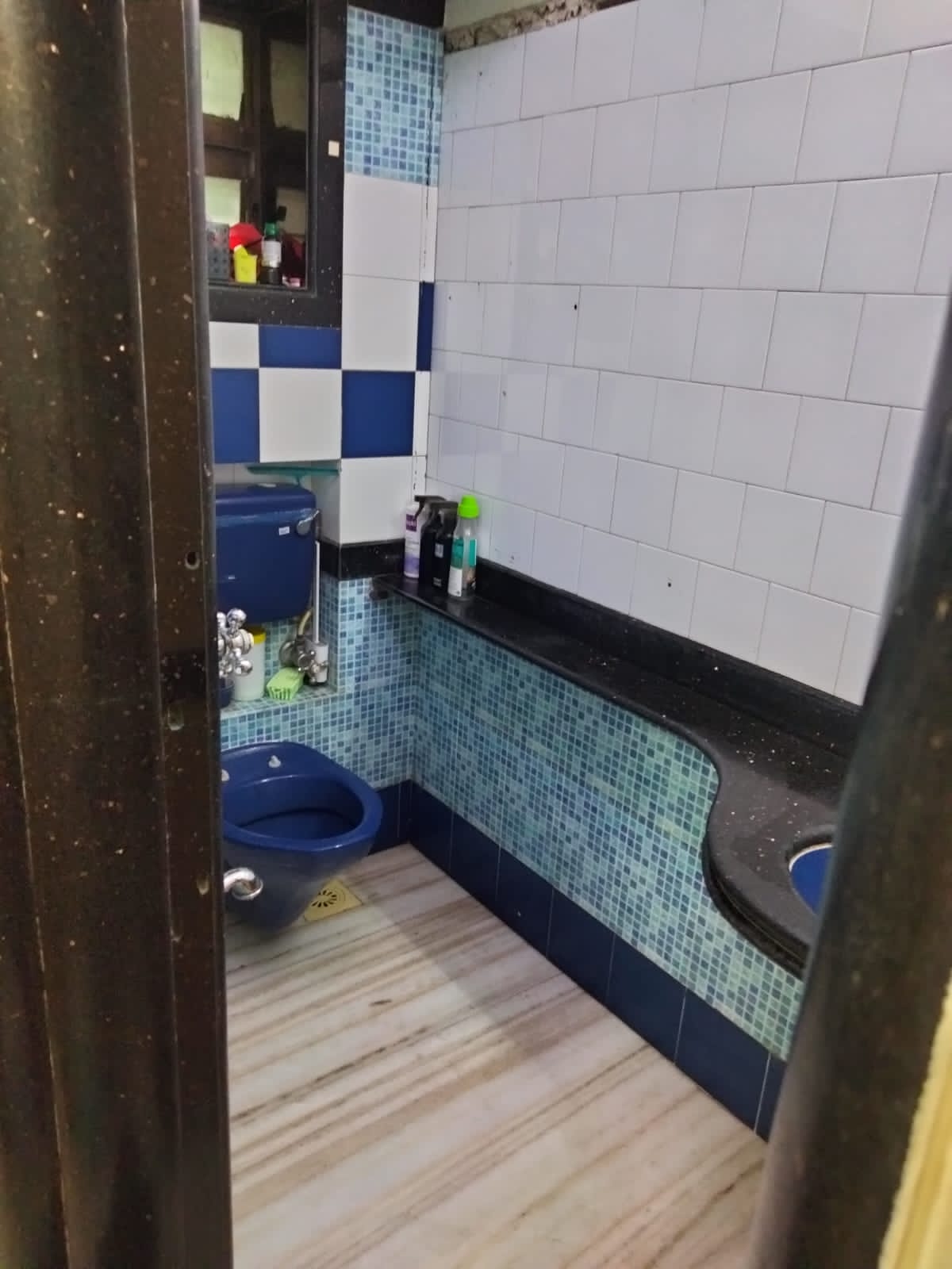 5 - Ajay Apartments, Santacruz West