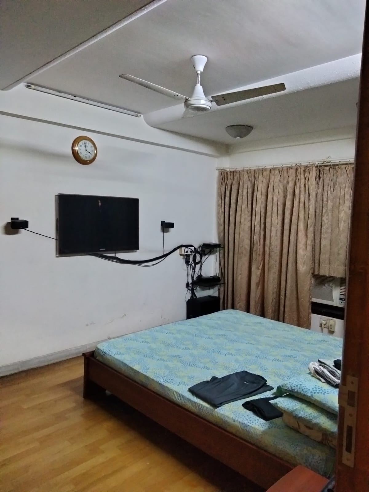 7 - Ajay Apartments, Santacruz West