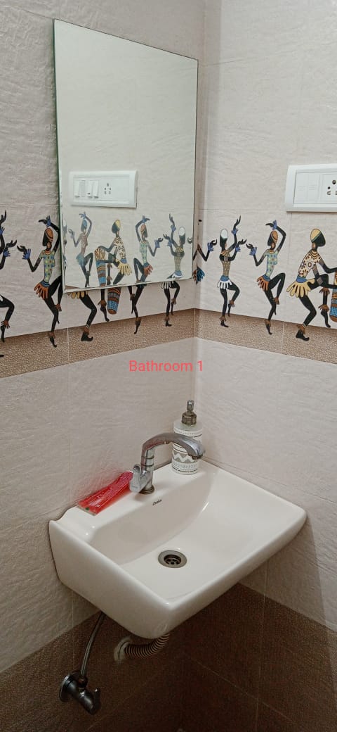 2 BHK Flats for Sale in Mohid Heights, Andheri West