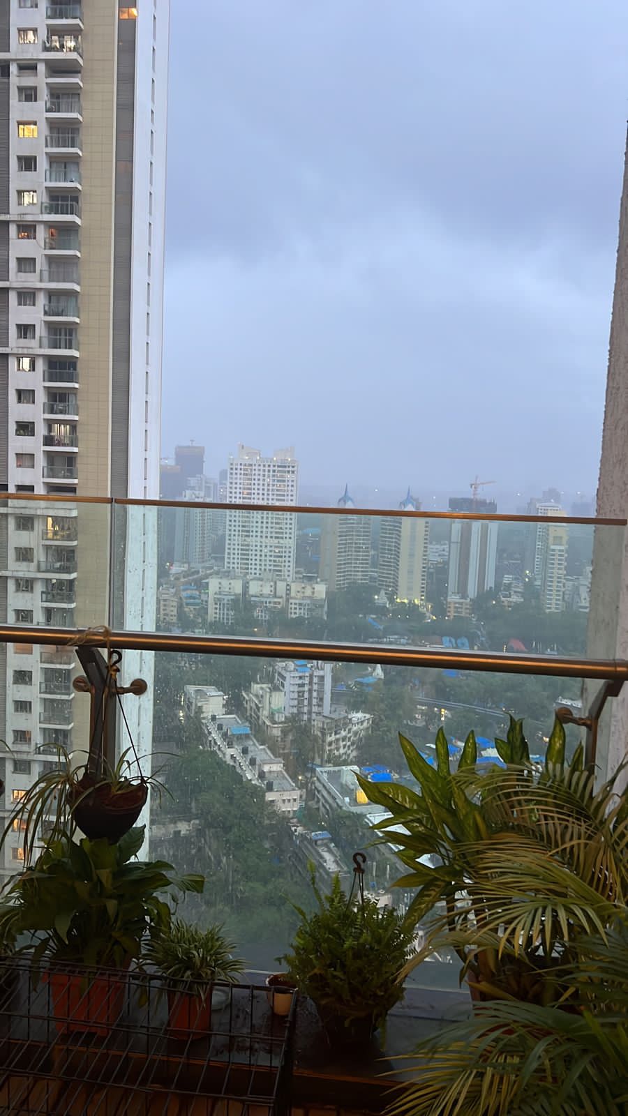 1 - Lodha Bellissimo, Mahalaxmi