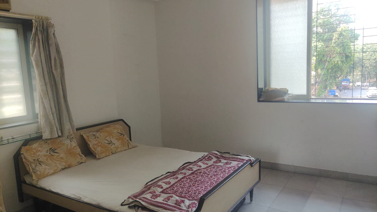 2 BHK Flats on Rent in Mahavir Apartment, Walkeshwar