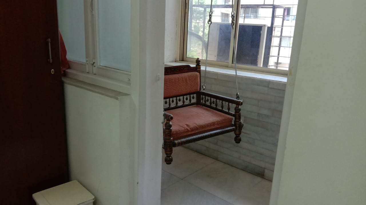 2 BHK Flats on Rent in Mahavir Apartment, Walkeshwar