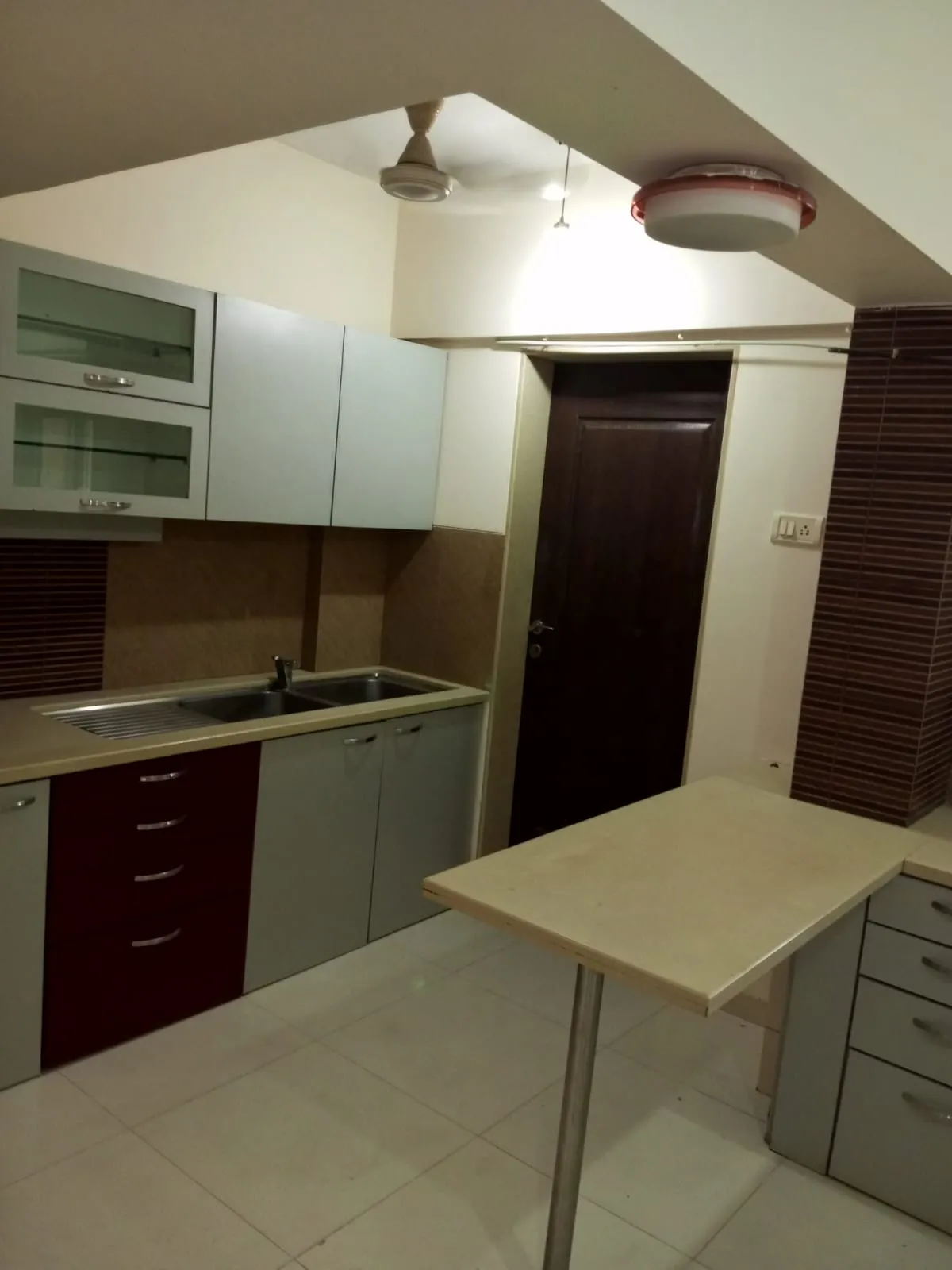 4 BHK Flats on Rent in Akruti Orchid Park, Andheri East