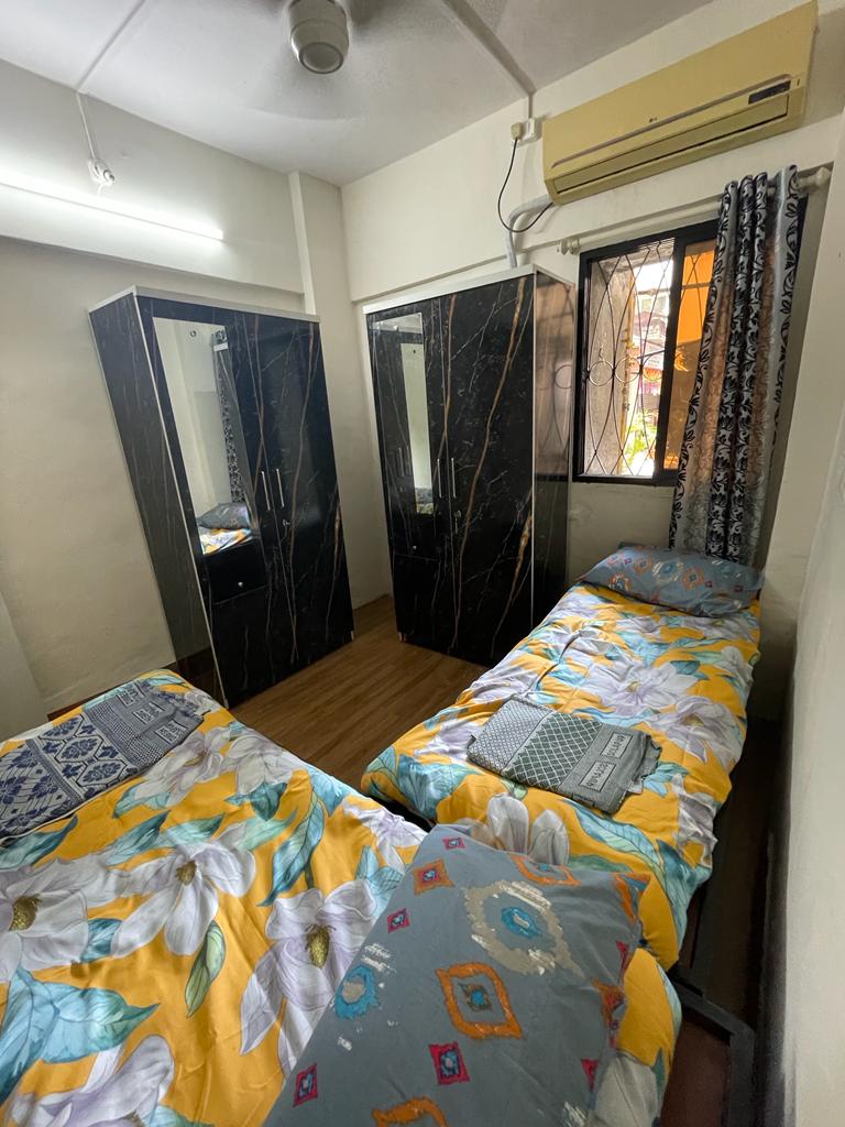 2 BHK Fully Furnished in Madhav kunj , Vile Parle West