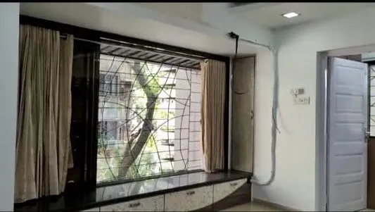 2 BHK Flats for Sale in Kothare CHS, Vile Parle West