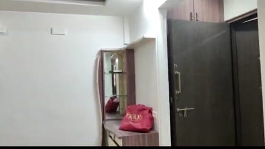 2 BHK Flats for Sale in Kothare CHS, Vile Parle West