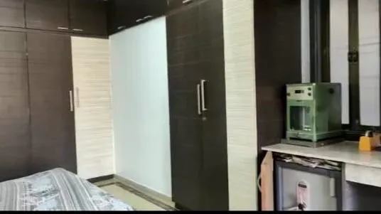 2 BHK Flats for Sale in Kothare CHS, Vile Parle West