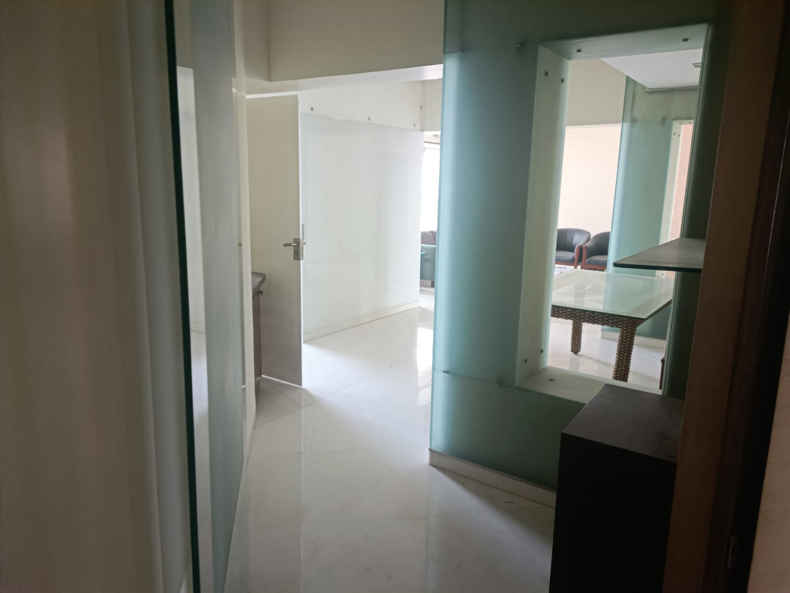 2½ BHK Semi Furnished in Jolly Maker 1 , Cuffe Parade