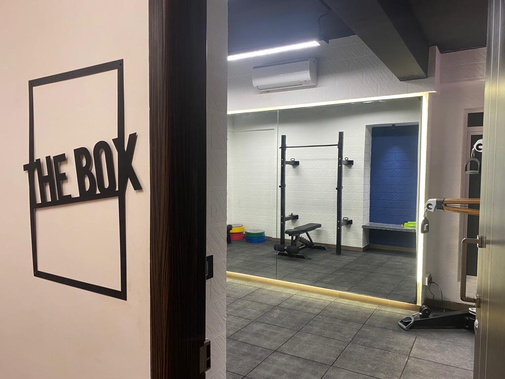 5 - Resham, Bandra West