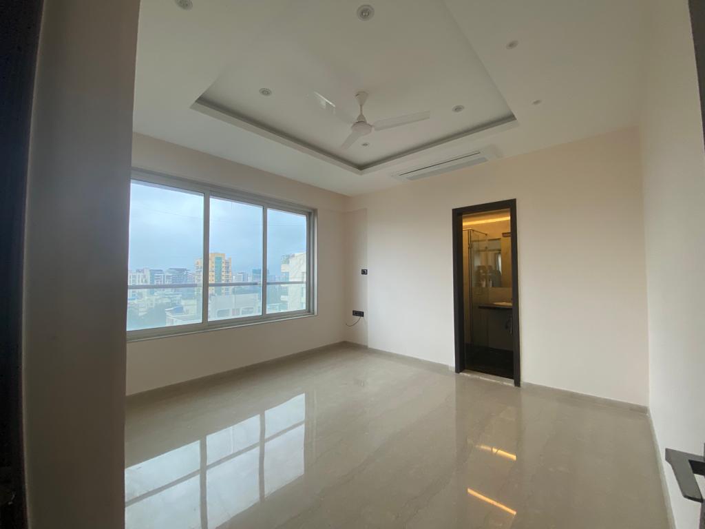 8 - Resham, Bandra West